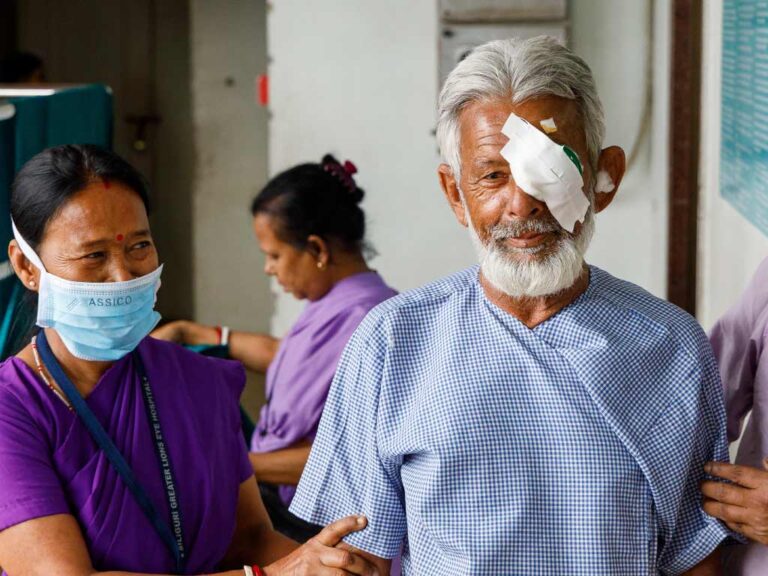 From Darkness to Joy: Restoring Sight in North Bengal